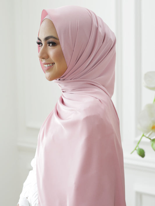 DAMIA IN LILY PINK